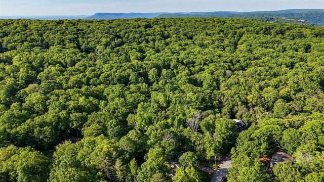 917 Shady Circle, Signal Mountain, TN 37377
