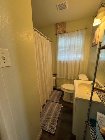 5526 Bunte Street, Houston, TX 77026