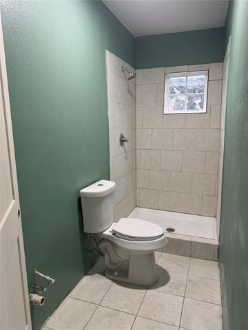 5526 Bunte Street, Houston, TX 77026