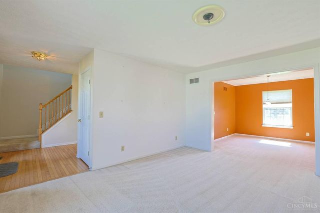 1211 Parkside Drive, Batavia, OH 45103