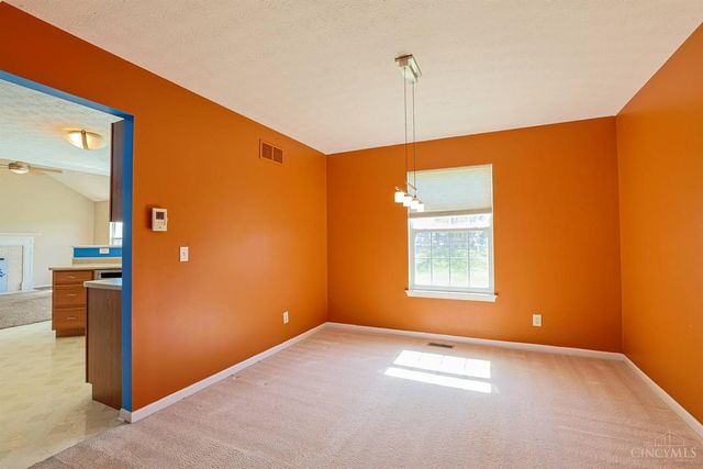 1211 Parkside Drive, Batavia, OH 45103