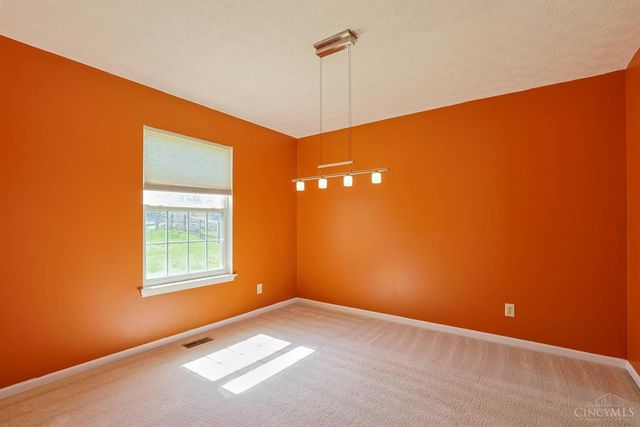 1211 Parkside Drive, Batavia, OH 45103