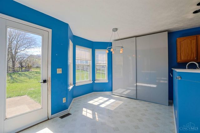 1211 Parkside Drive, Batavia, OH 45103