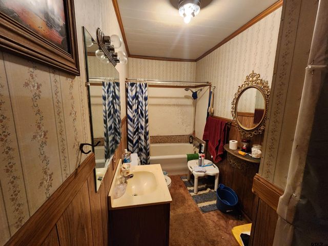 528 County Road 1512, Jacksonville, TX 75766