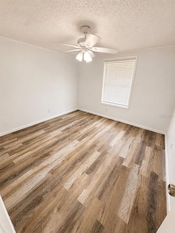 420-420 MILLS STREET 20, Leesburg, FL 34748