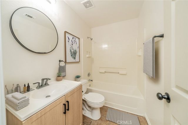 15726 Carmel Verde Lane, Moreno Valley, CA 92551