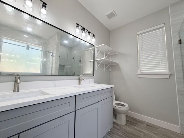 1204 Road 5203, Cleveland, TX 77327