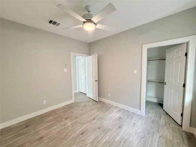 1204 Road 5203, Cleveland, TX 77327