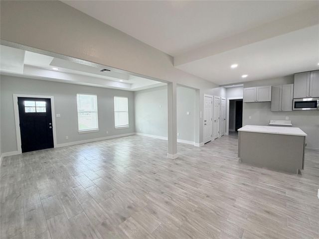 1204 Road 5203, Cleveland, TX 77327