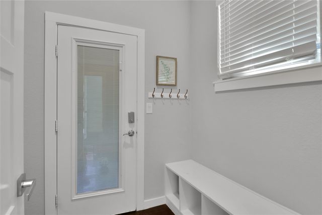 5619 Robs Court, Fort Worth, TX 76126