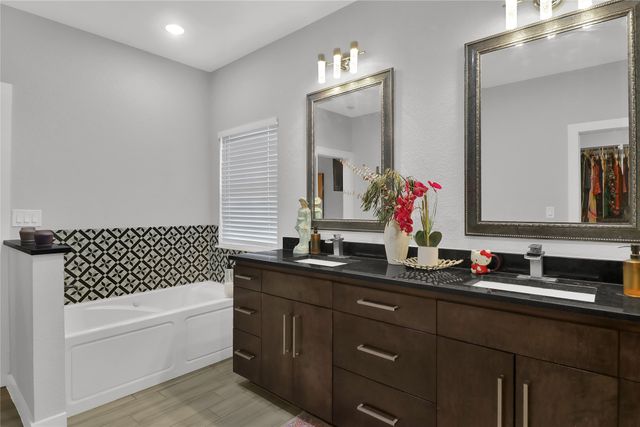 5619 Robs Court, Fort Worth, TX 76126