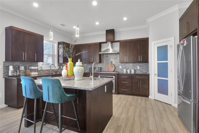 5619 Robs Court, Fort Worth, TX 76126