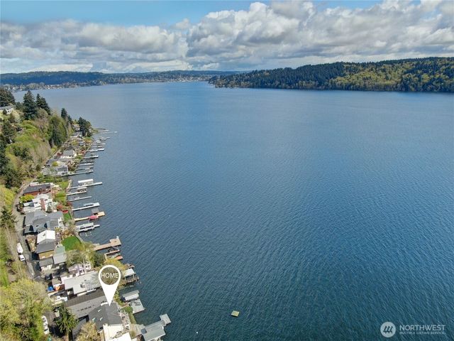 12570 Riviera Place NE, Seattle, WA 98125