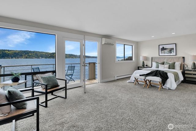 12570 Riviera Place NE, Seattle, WA 98125
