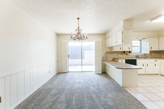 7920 Albany Avenue, Lubbock, TX 79424