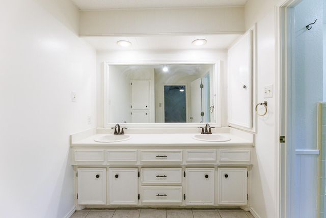 7920 Albany Avenue, Lubbock, TX 79424