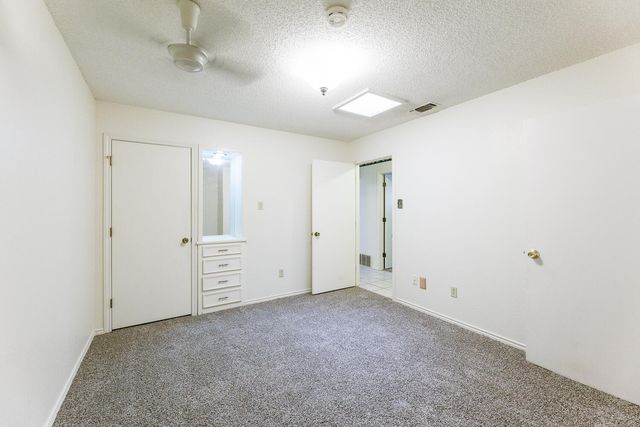 7920 Albany Avenue, Lubbock, TX 79424