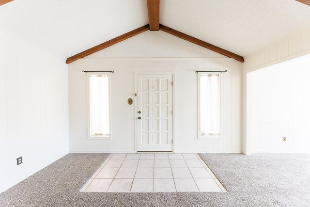 7920 Albany Avenue, Lubbock, TX 79424
