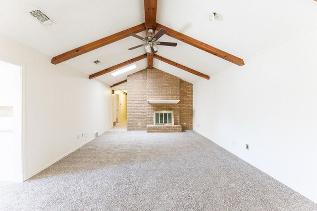 7920 Albany Avenue, Lubbock, TX 79424