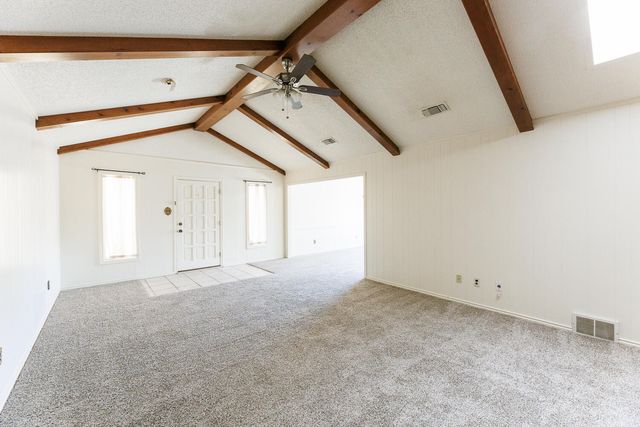 7920 Albany Avenue, Lubbock, TX 79424