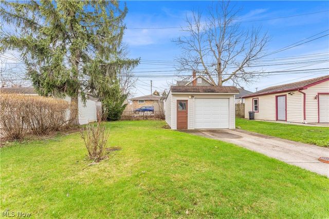 7111 Gerald Avenue, Parma, OH 44129