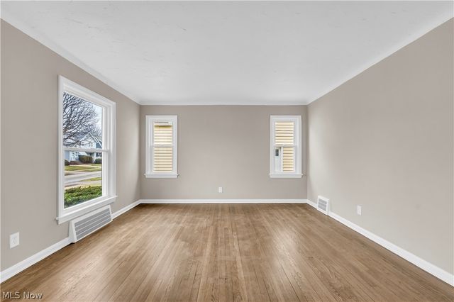 7111 Gerald Avenue, Parma, OH 44129