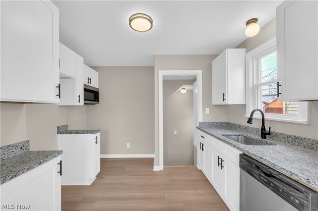 7111 Gerald Avenue, Parma, OH 44129