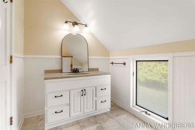 31 W 28th Street, Holland, MI 49423