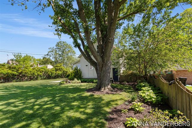 31 W 28th Street, Holland, MI 49423