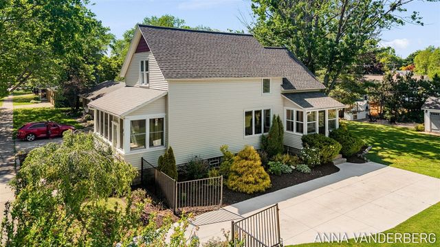 31 W 28th Street, Holland, MI 49423