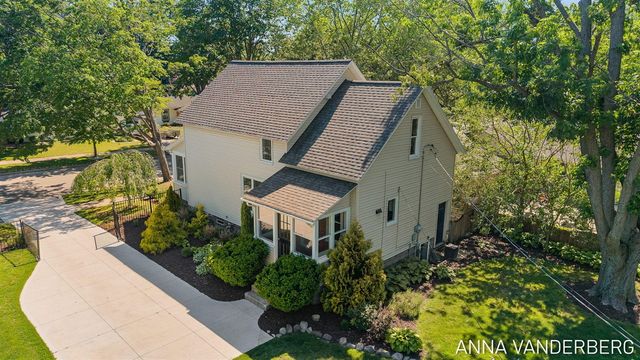 31 W 28th Street, Holland, MI 49423