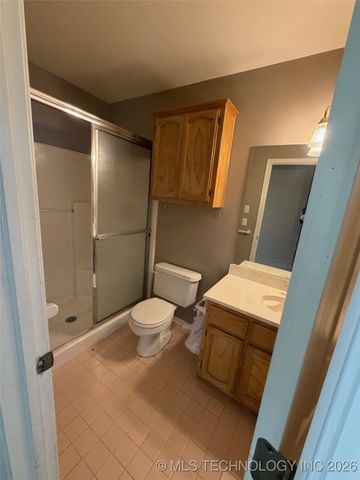 3801 W Hartford Street, Broken Arrow, OK 74012