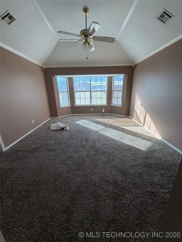 3801 W Hartford Street, Broken Arrow, OK 74012