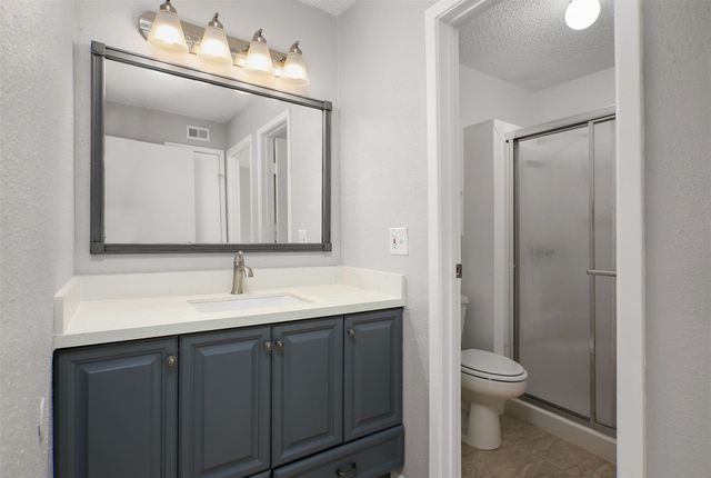 260 El Dorado Boulevard 2407, Houston, TX 77598