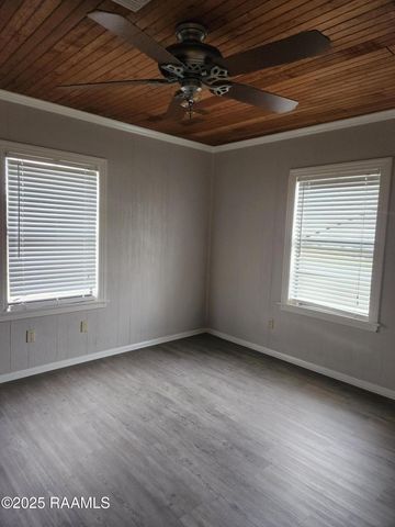 1207 Robert Street, Rayne, LA 70578