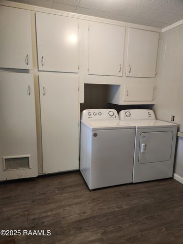 1207 Robert Street, Rayne, LA 70578