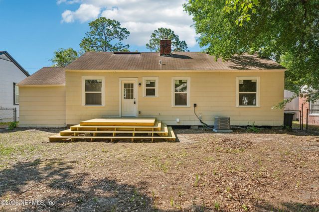 547 W 49TH Street, Jacksonville, FL 32208