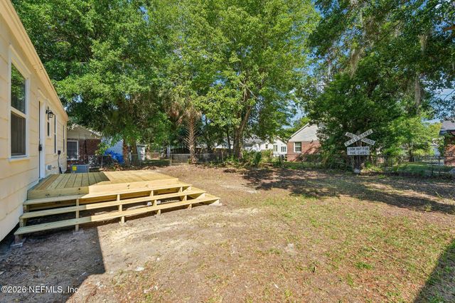 547 W 49TH Street, Jacksonville, FL 32208
