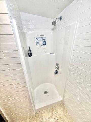 732 James, Pomona, CA 91767