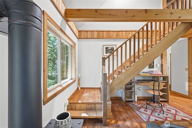 7480 Glacier Springs Drive, Deming, WA 98244