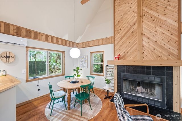 7480 Glacier Springs Drive, Deming, WA 98244