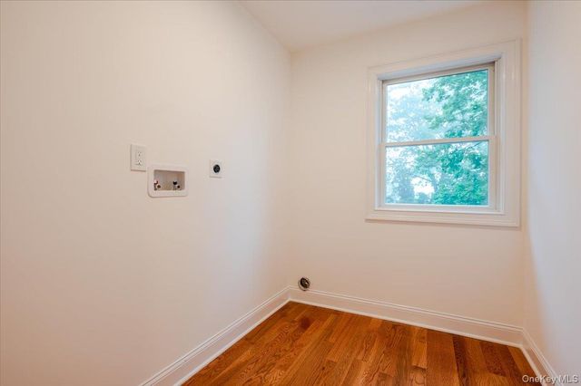35 Summit Drive, Mahopac, NY 10541