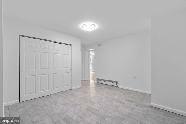 18015 MUNCASTER RD, Rockville, MD 20855