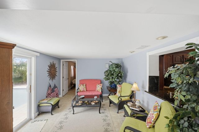 108 Carlisle Lane, Port St. Lucie, Port St Lucie, FL 34952