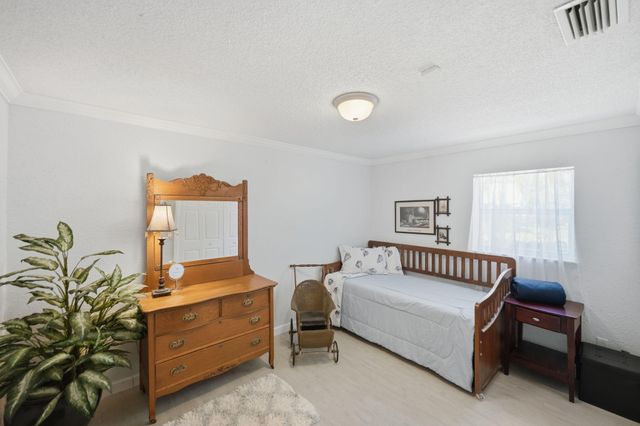 108 Carlisle Lane, Port St. Lucie, Port St Lucie, FL 34952