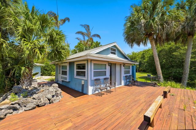 108 Carlisle Lane, Port St. Lucie, Port St Lucie, FL 34952