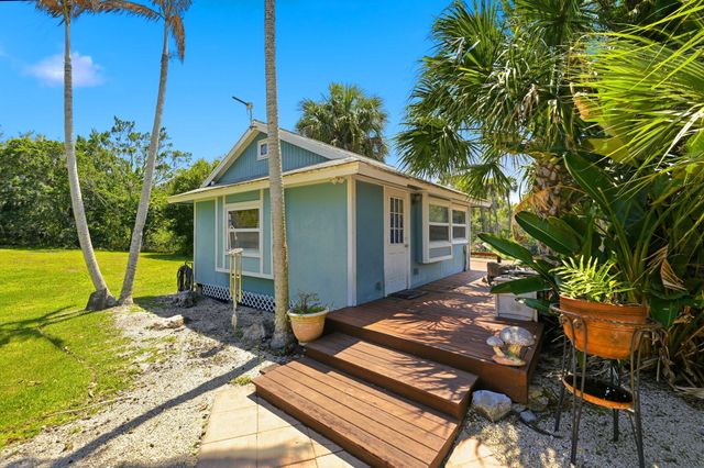 108 Carlisle Lane, Port St. Lucie, Port St Lucie, FL 34952