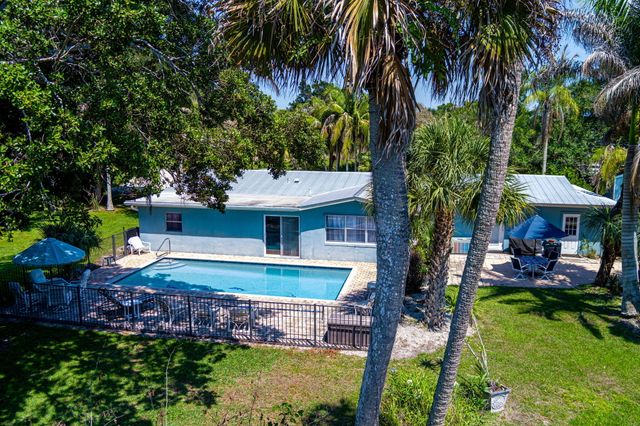 108 Carlisle Lane, Port St. Lucie, Port St Lucie, FL 34952