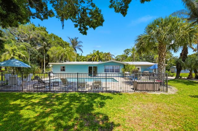 108 Carlisle Lane, Port St. Lucie, Port St Lucie, FL 34952