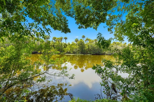 108 Carlisle Lane, Port St. Lucie, Port St Lucie, FL 34952